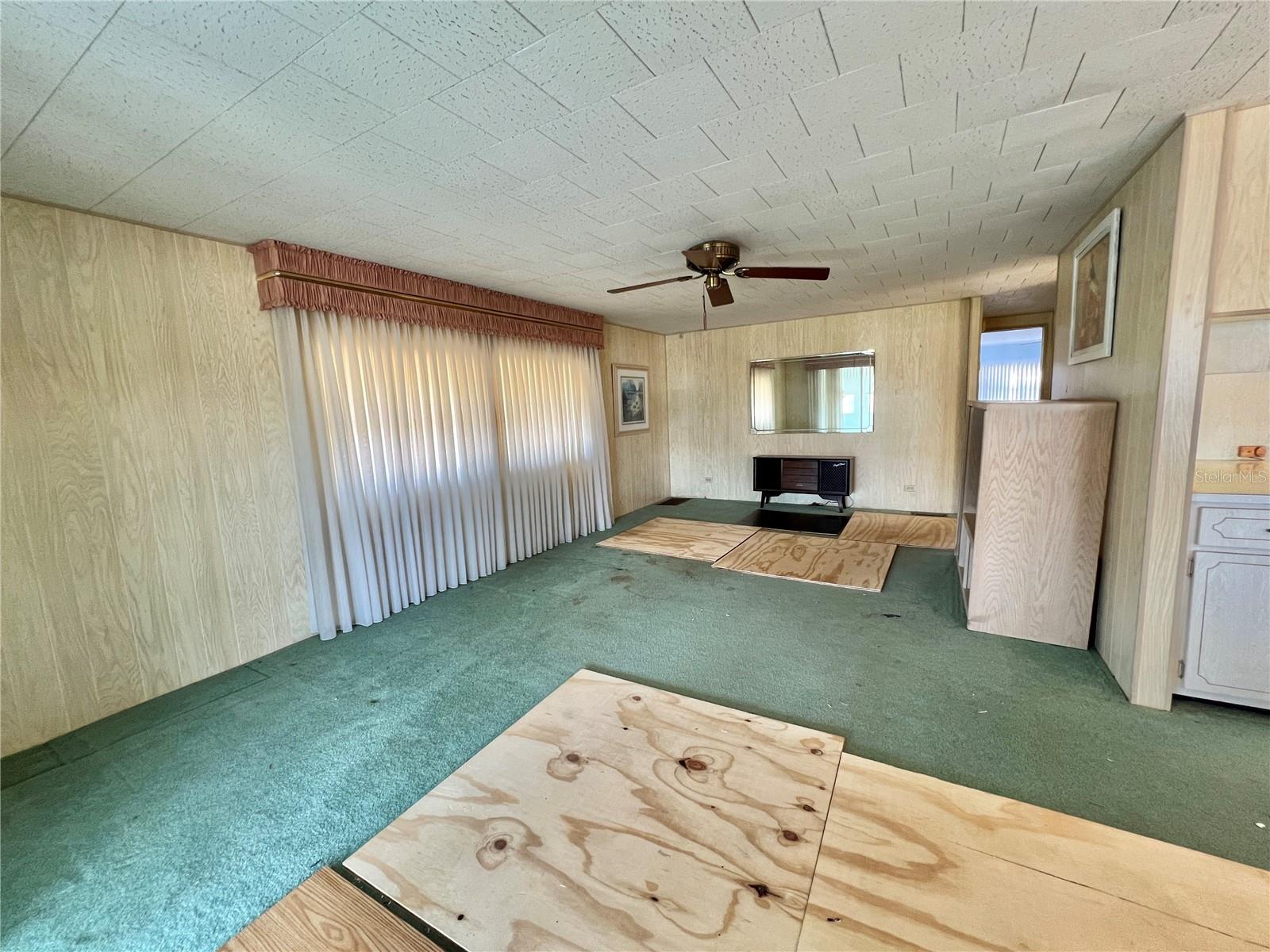 Listing Photo 9