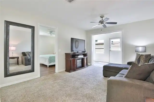 Listing Photo 7