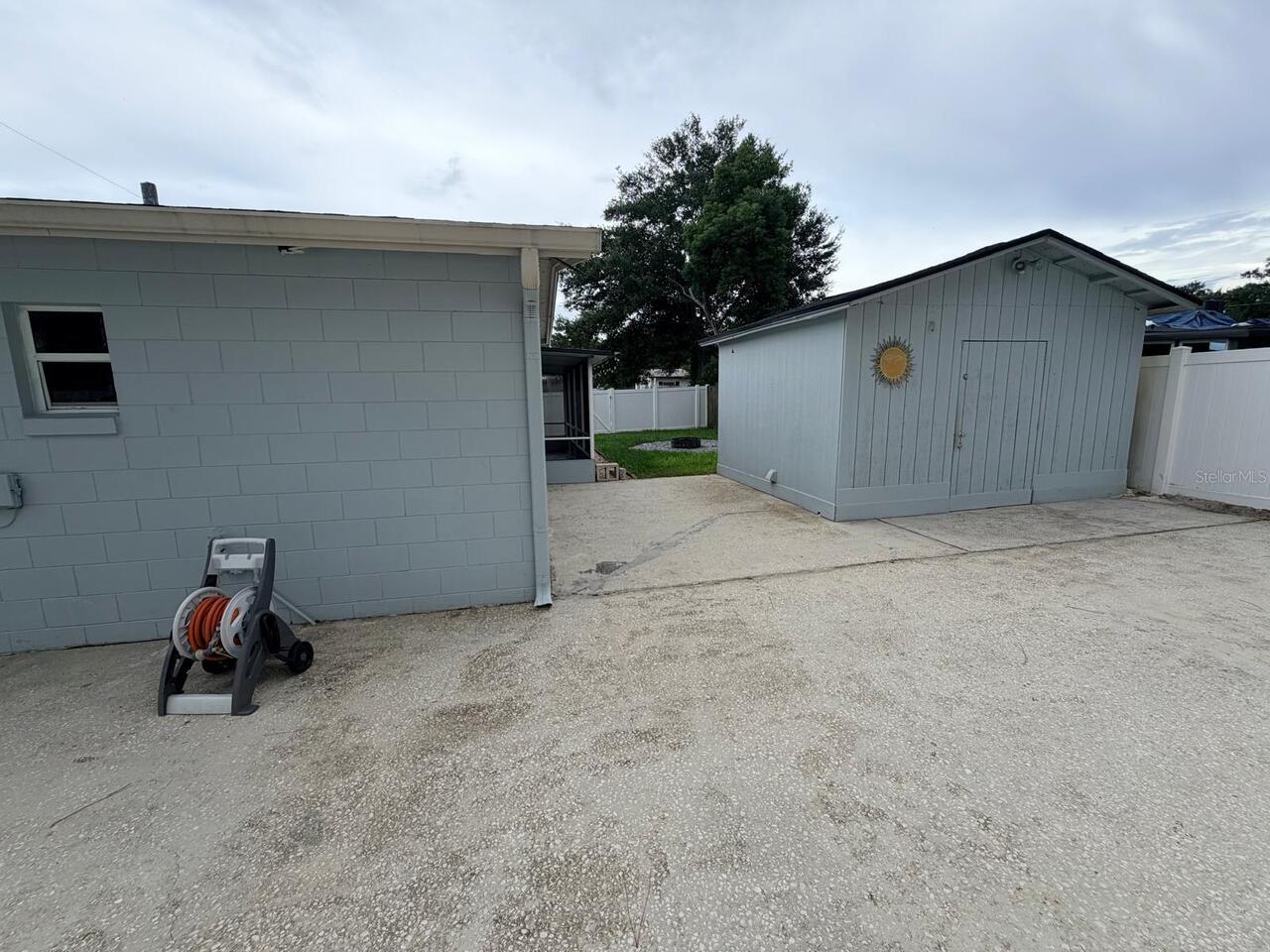 Listing Photo 9