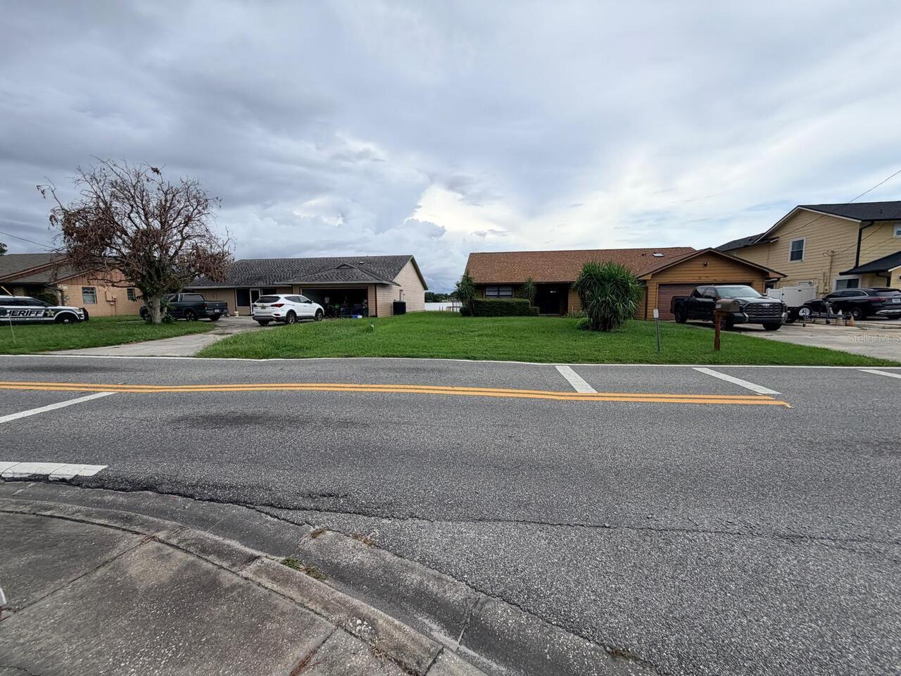 Listing Photo 12