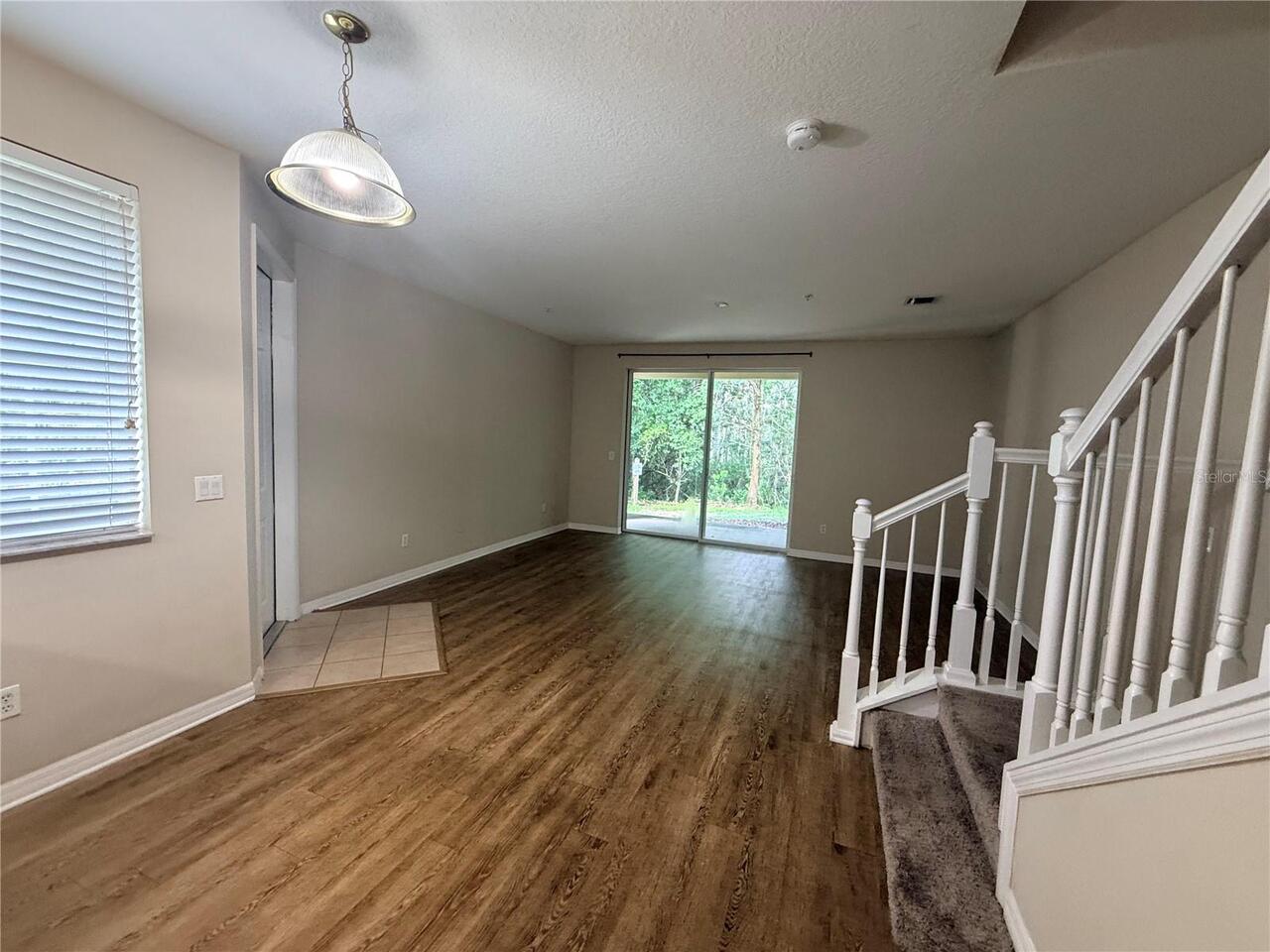 Listing Photo 9