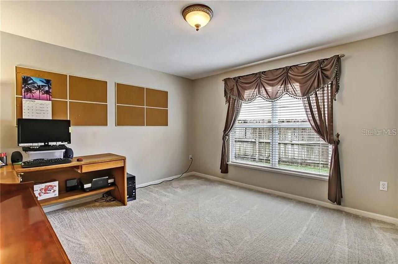 Listing Photo 18