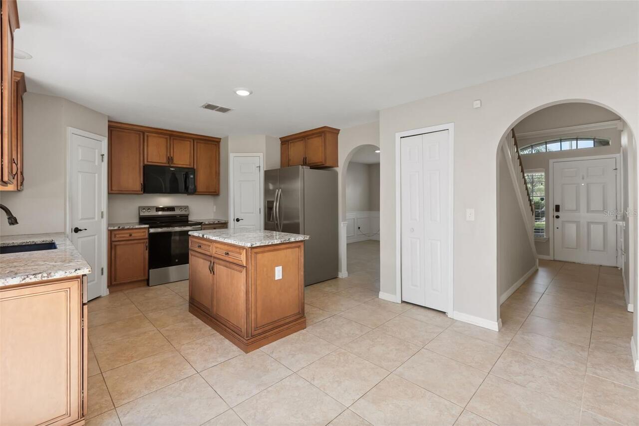 Listing Photo 17