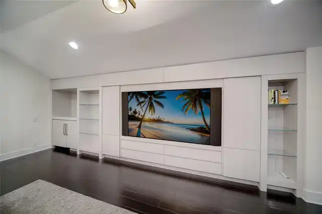 Listing Photo 46