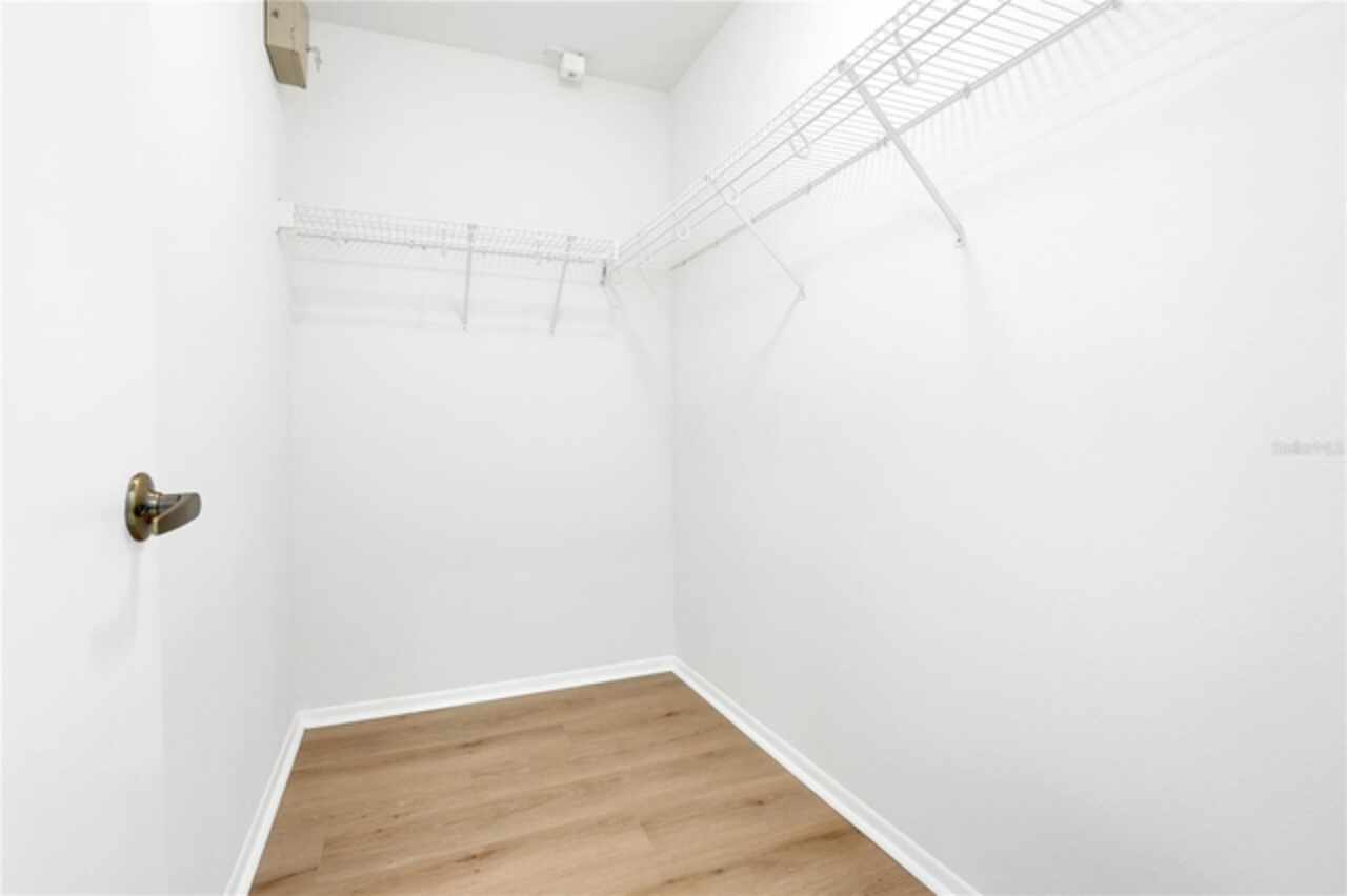 Listing Photo 24