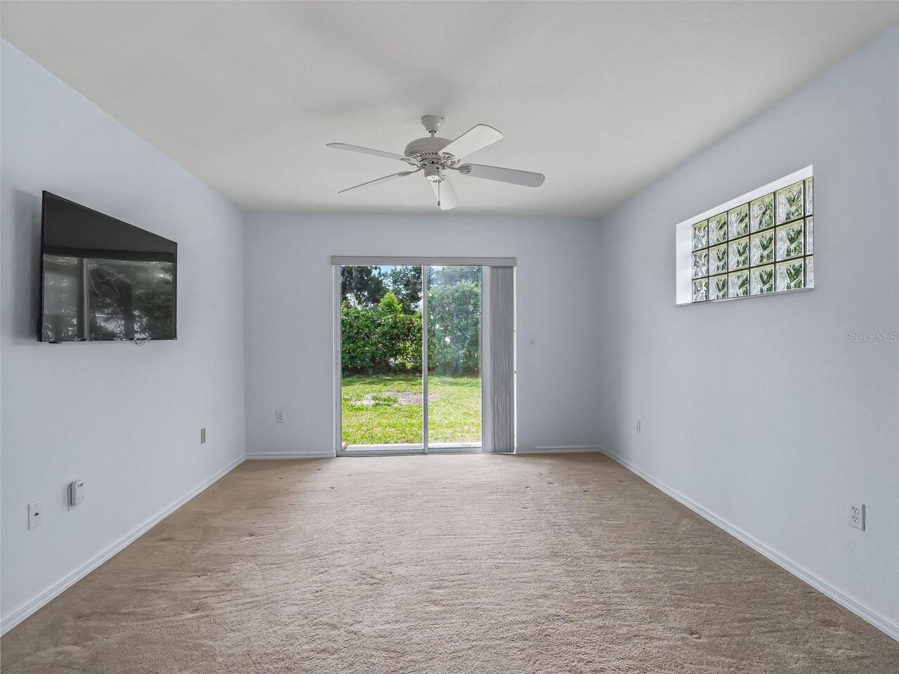 Listing Photo 17