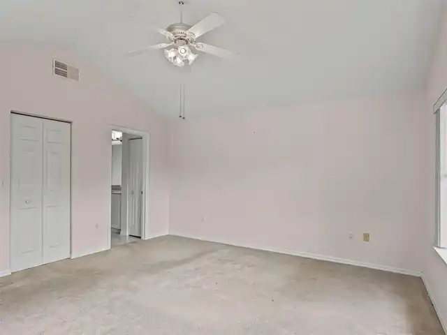 Listing Photo 20