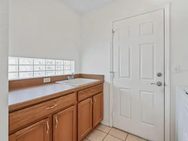 Listing Photo 32