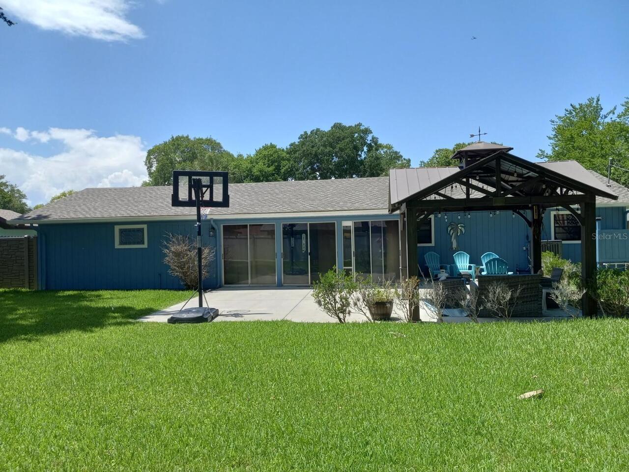 Listing Photo 5