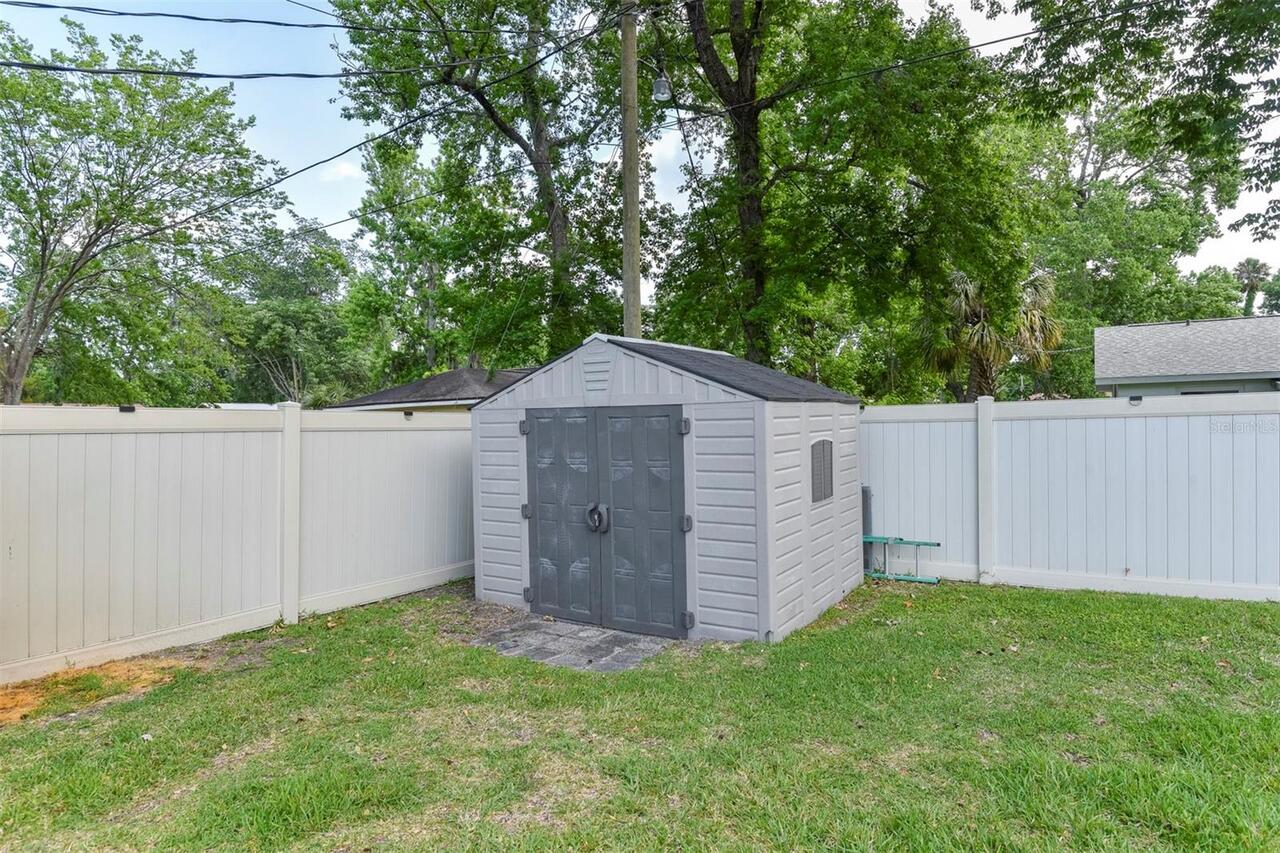 Listing Photo 8