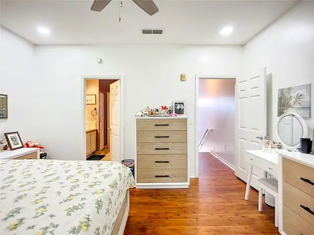Listing Photo 26