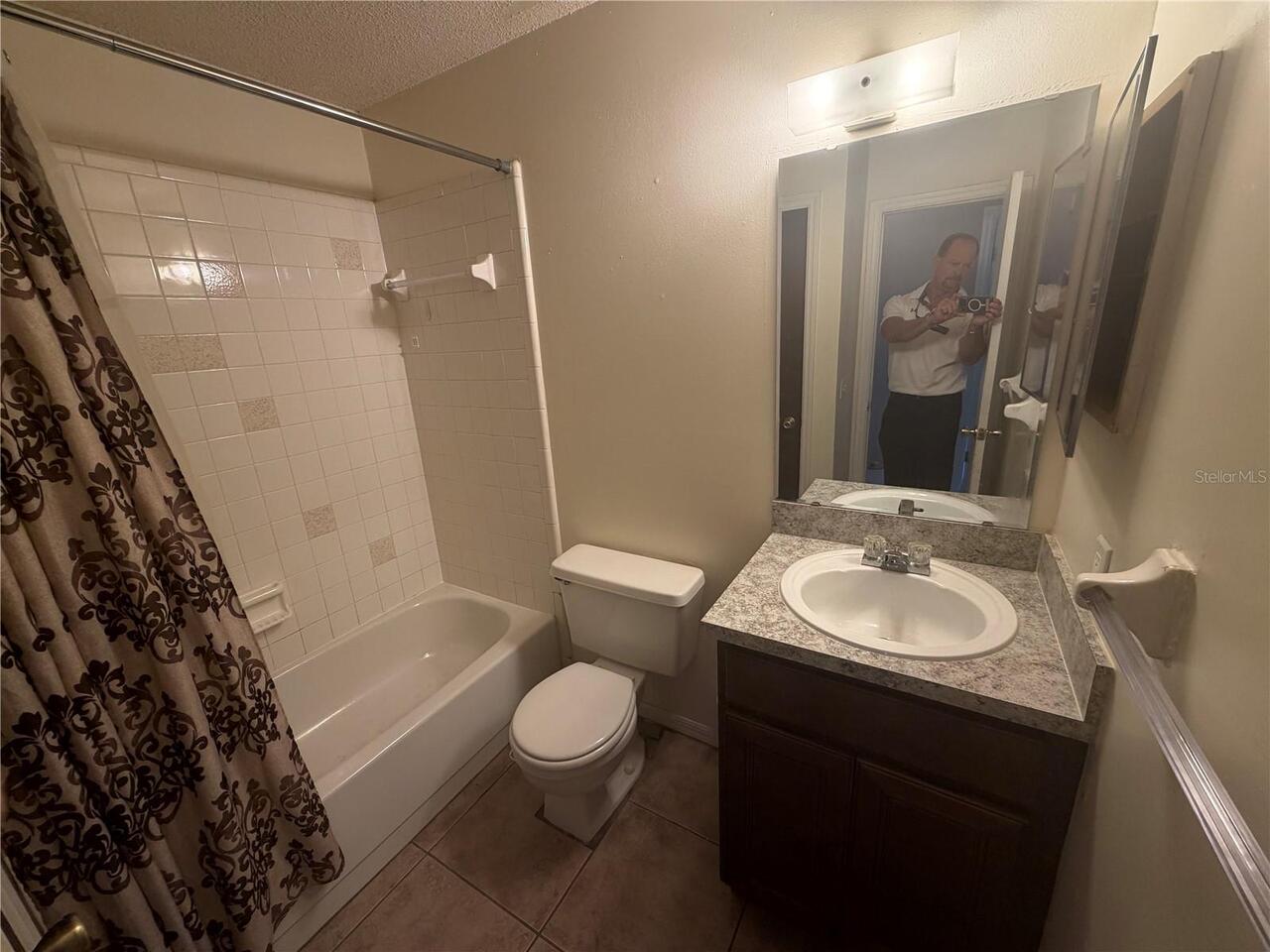 Listing Photo 12