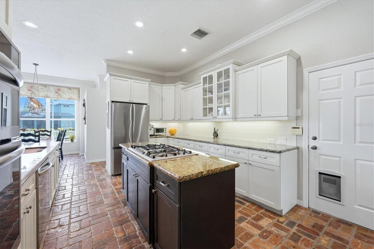 Listing Photo 25