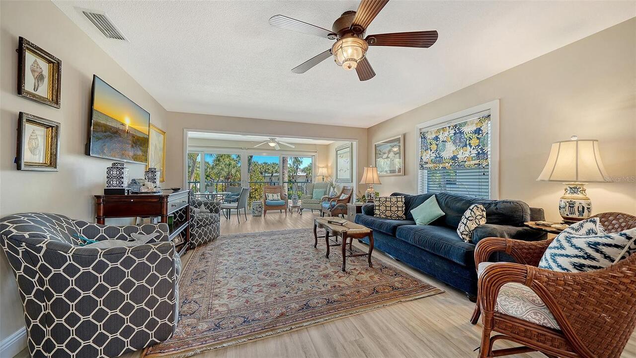 Listing Photo 7