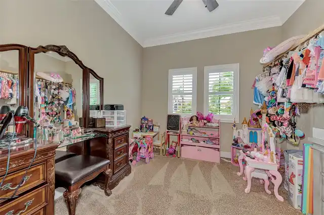 Listing Photo 37