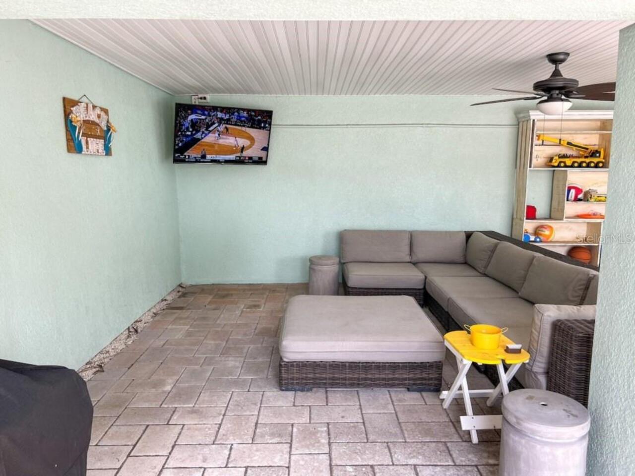 Listing Photo 18