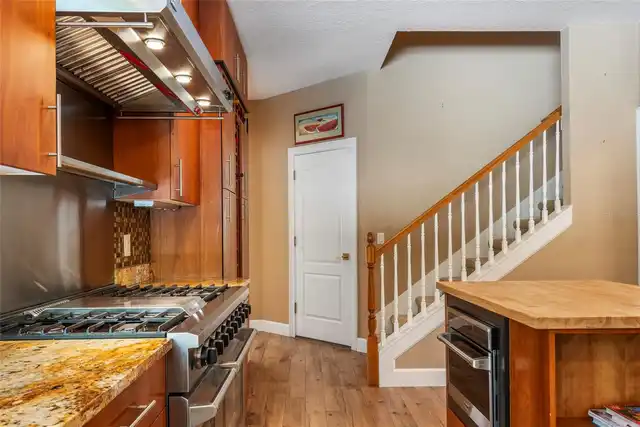 Listing Photo 19