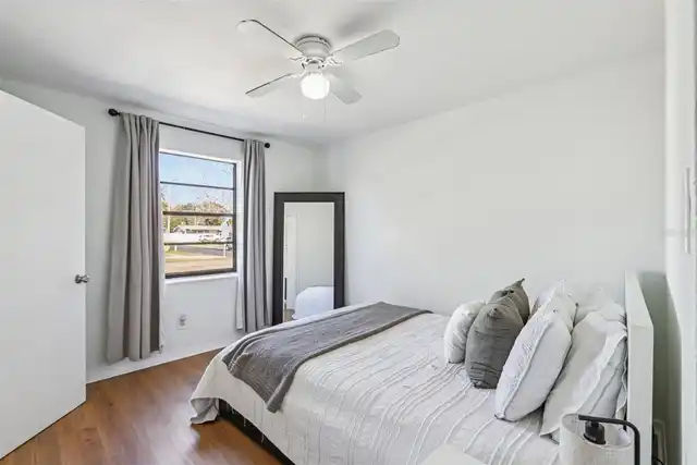 Listing Photo 18