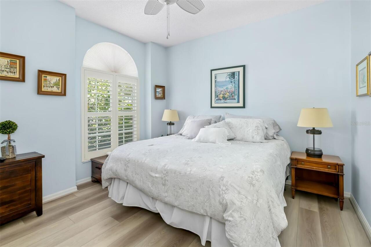 Listing Photo 28