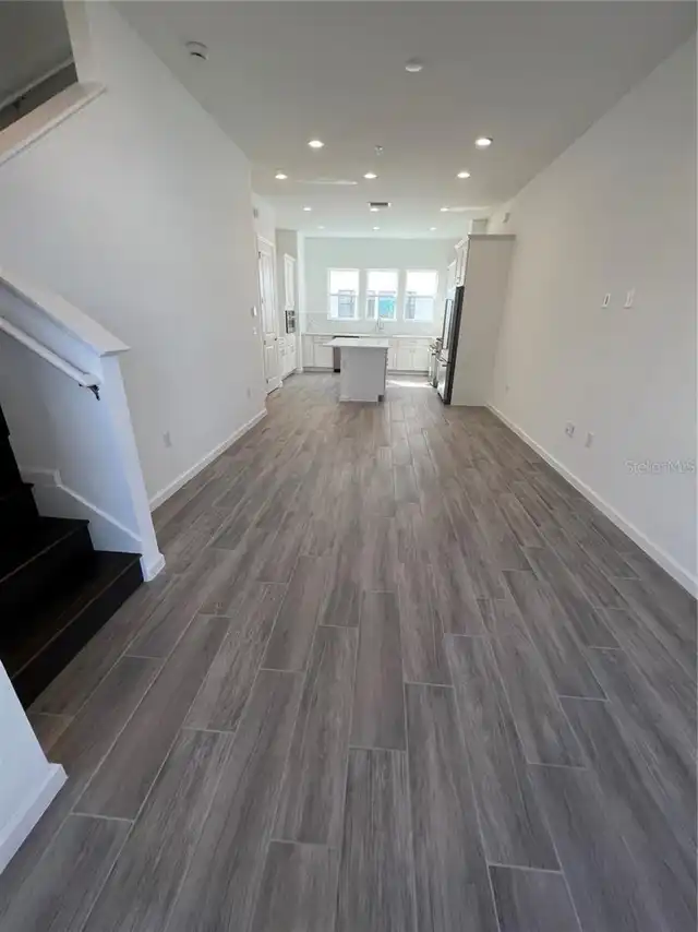 Listing Photo 19