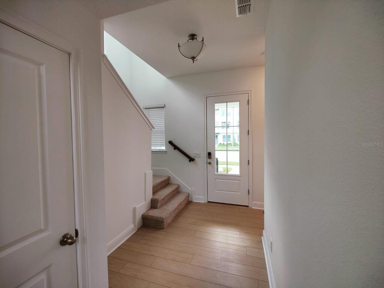 Listing Photo 9