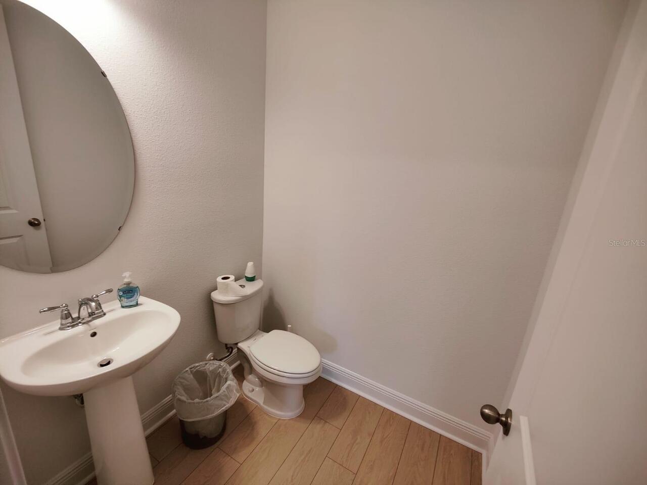 Listing Photo 11