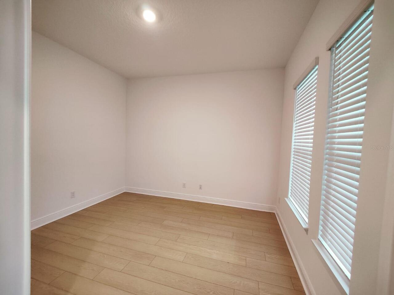 Listing Photo 13
