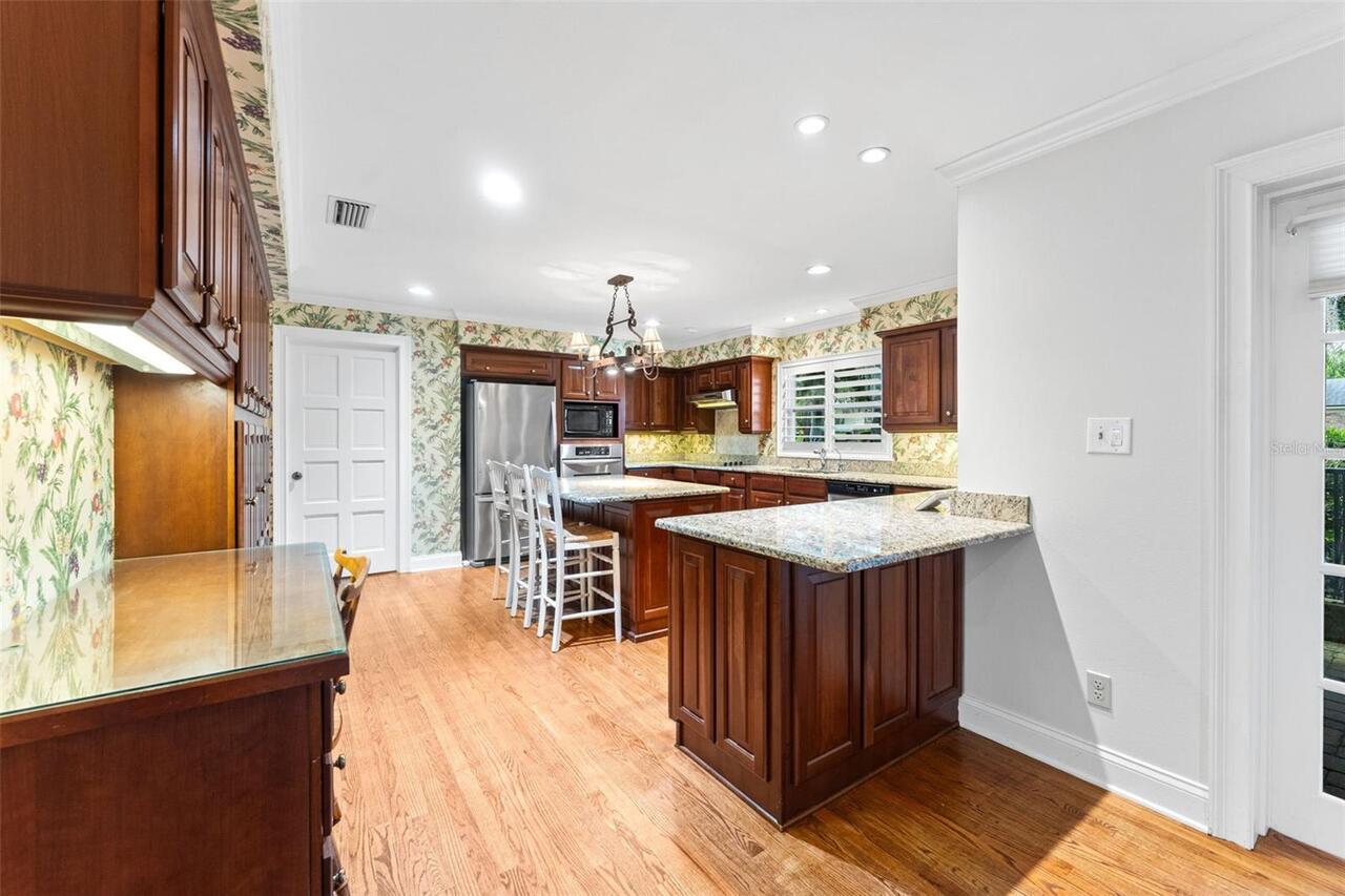 Listing Photo 15