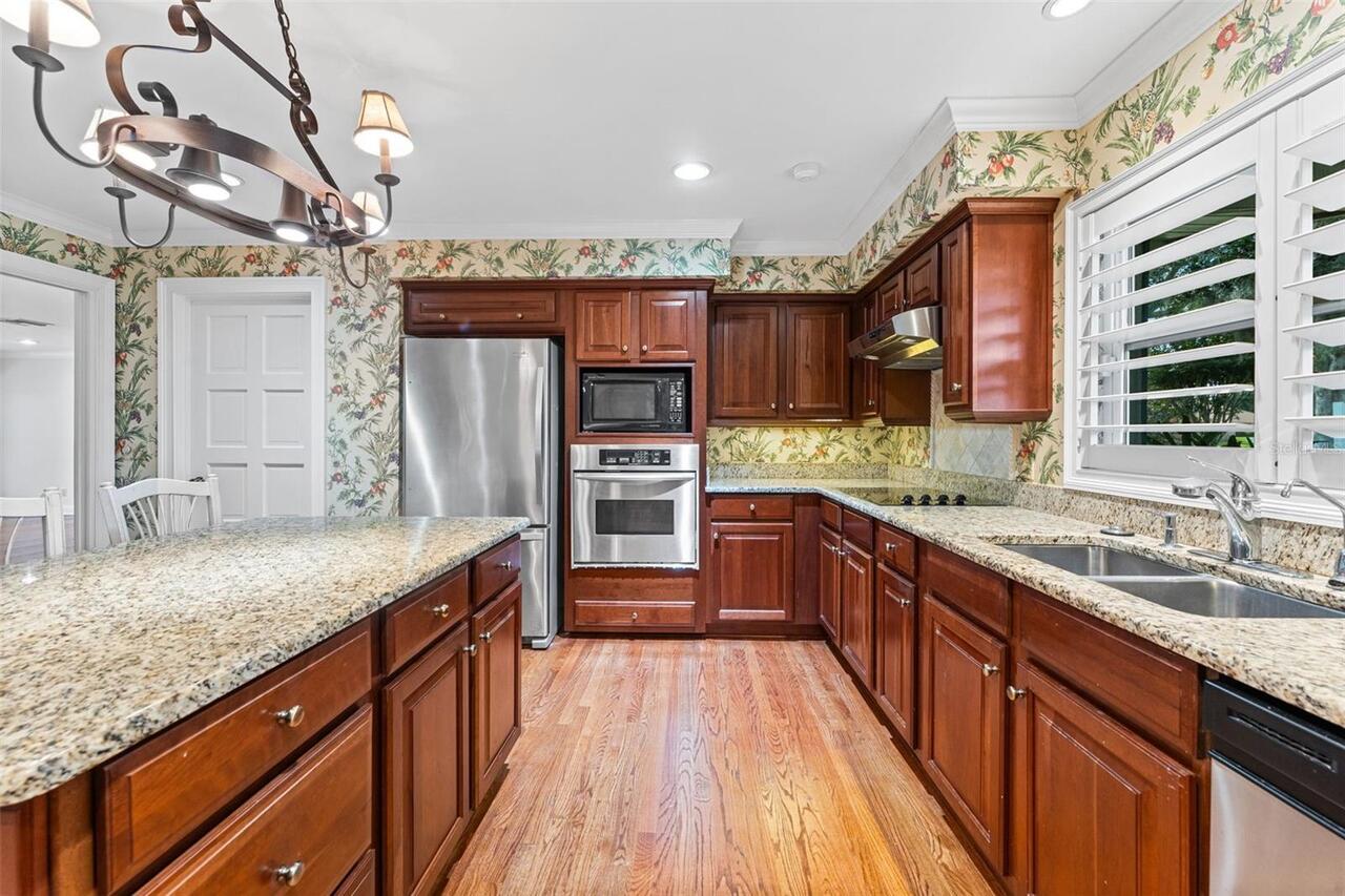 Listing Photo 19