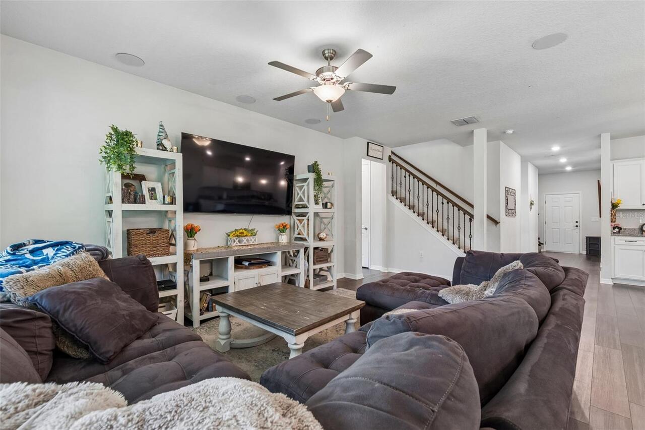 Listing Photo 12
