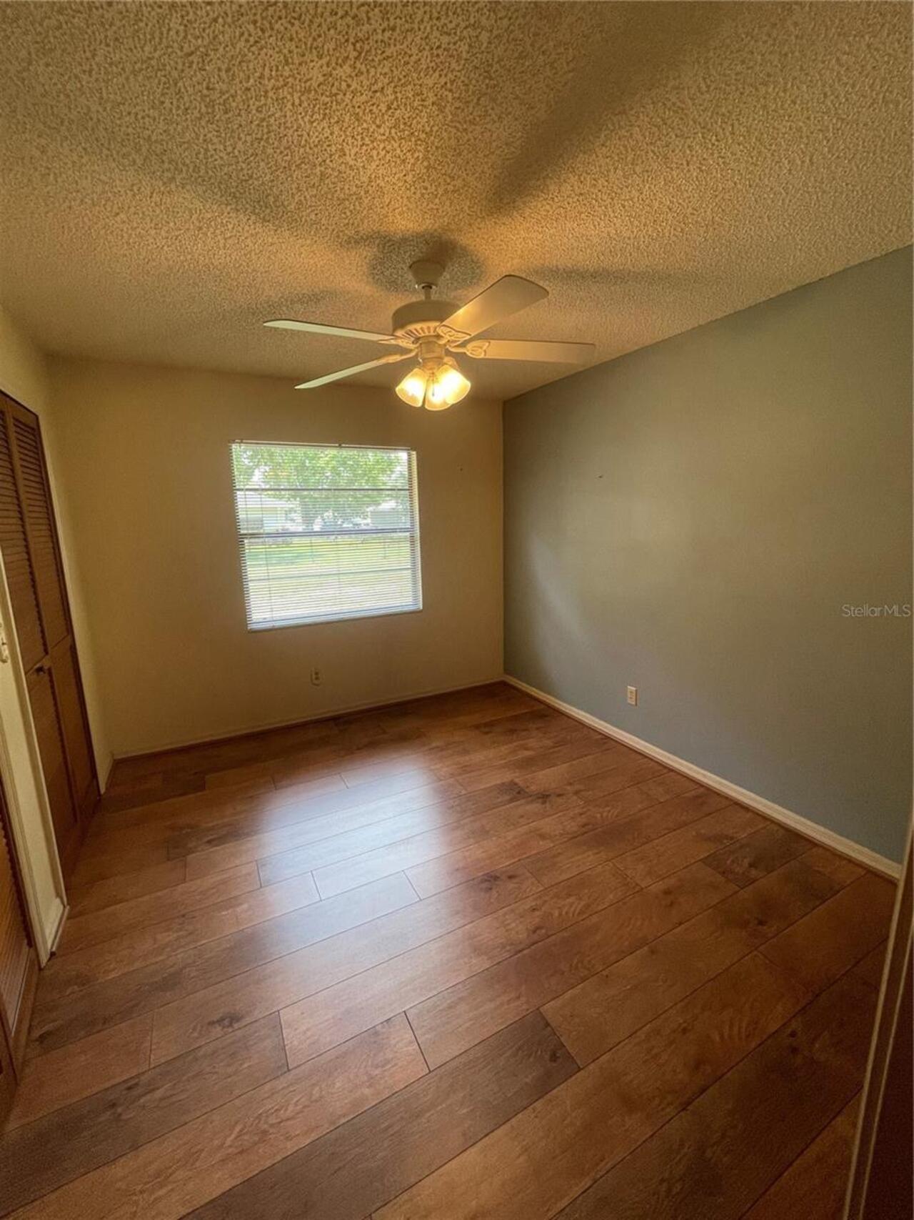 Listing Photo 9