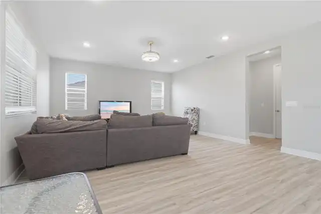 Listing Photo 13
