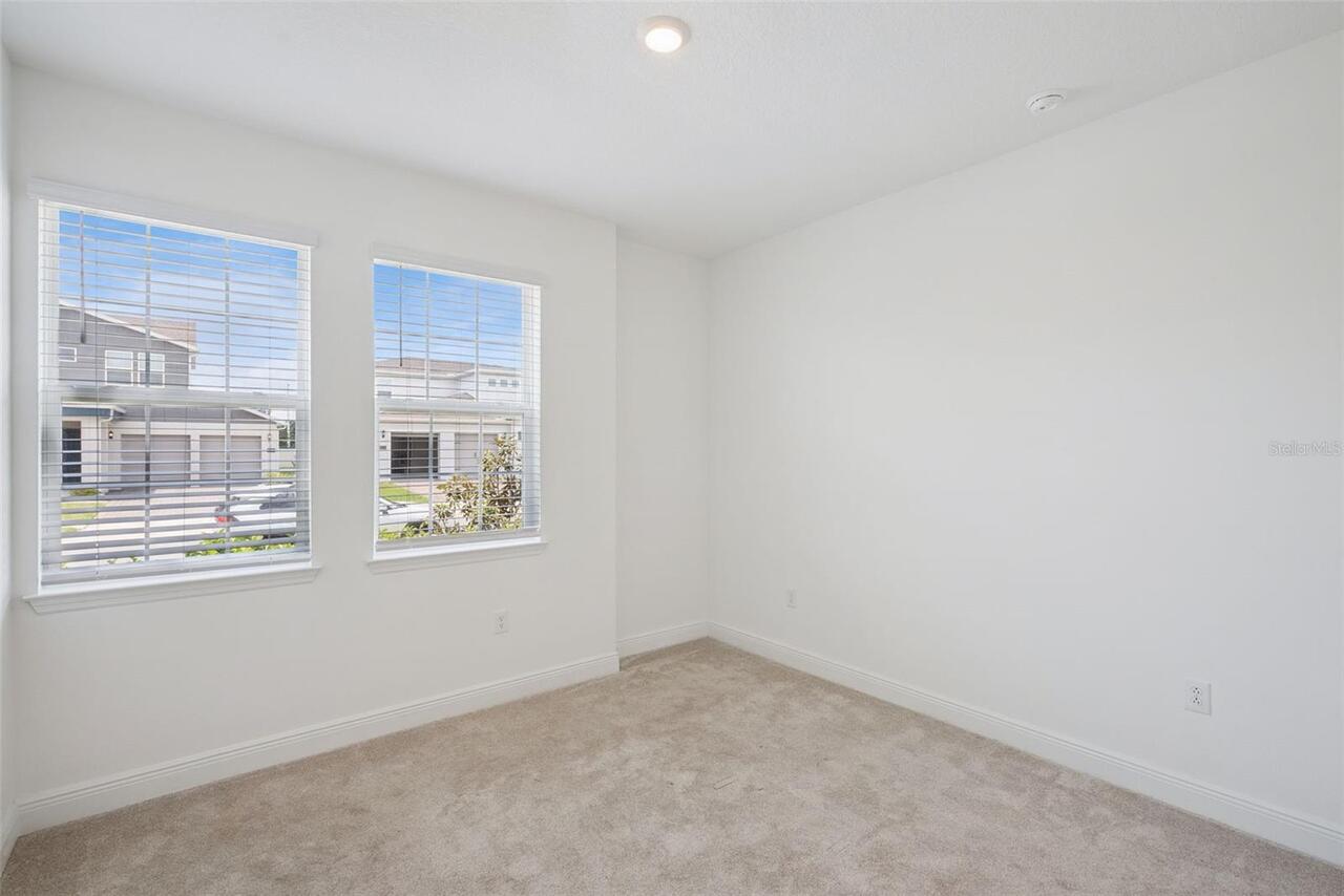 Listing Photo 33