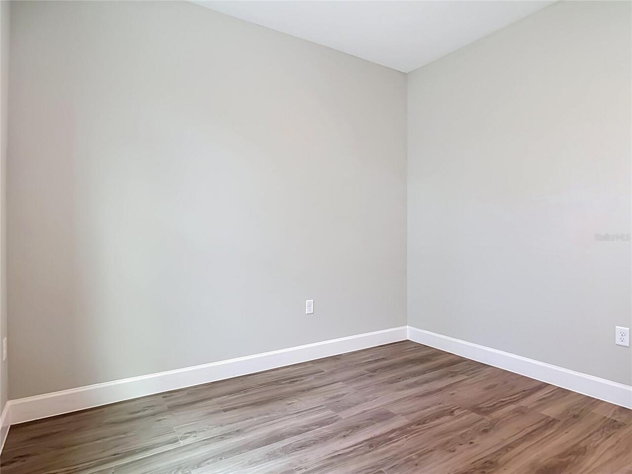 Listing Photo 24