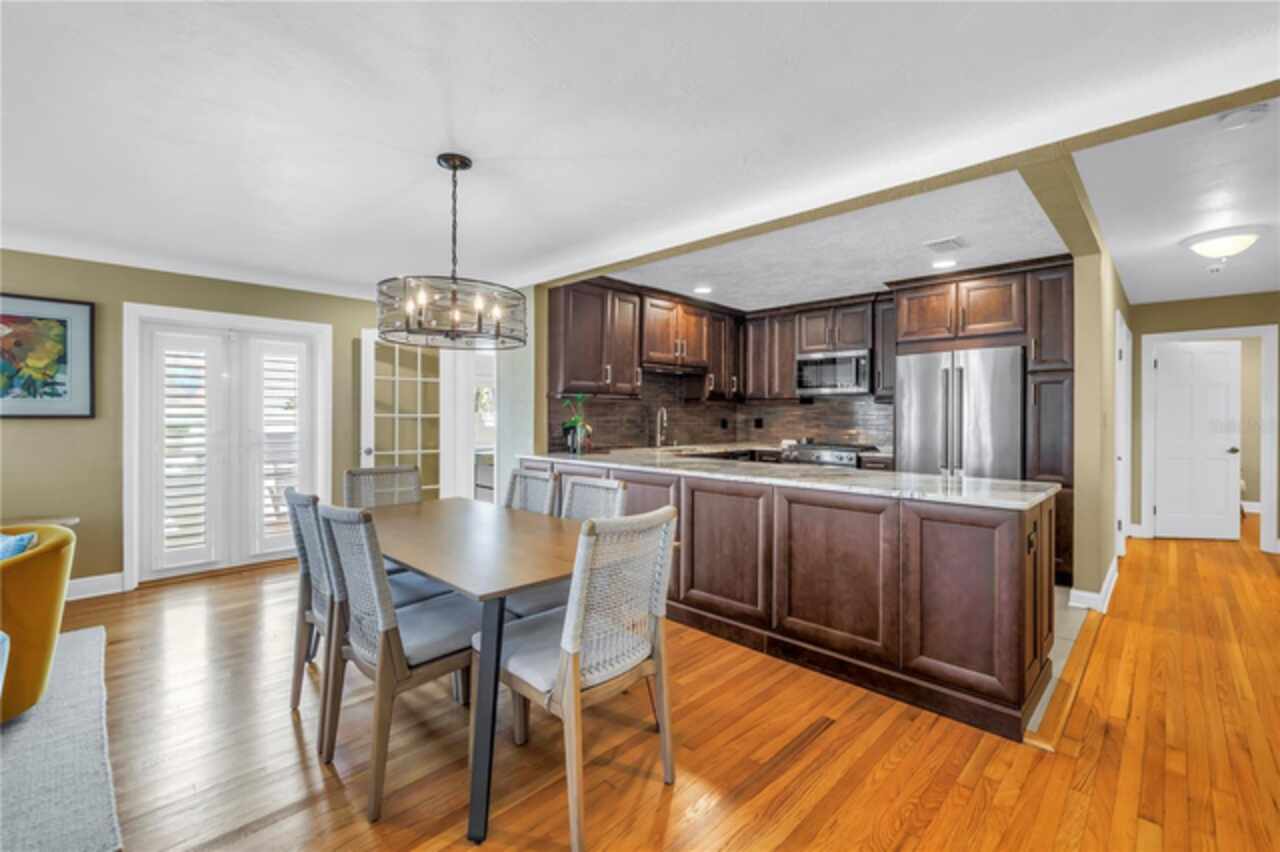 Listing Photo 9