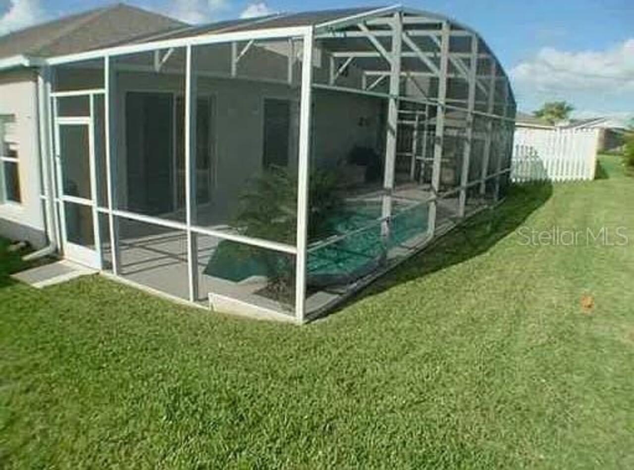 Listing Photo 9