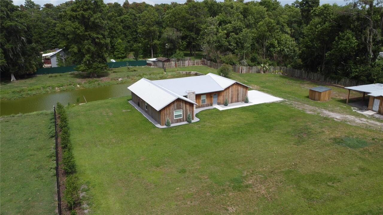 Listing Photo 5