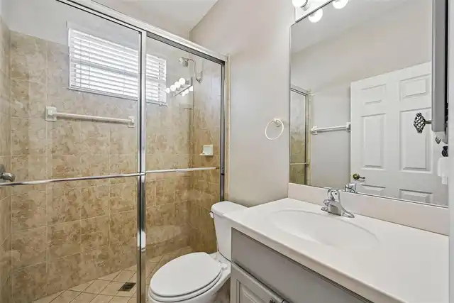 Listing Photo 18