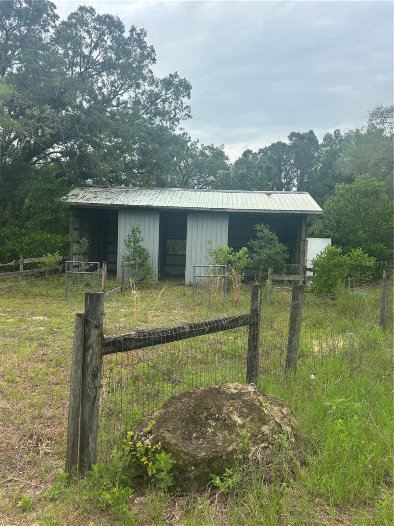 Listing Photo 10