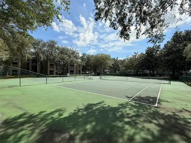 Listing Photo 11