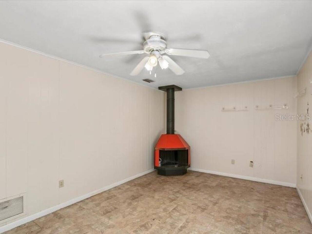 Listing Photo 32