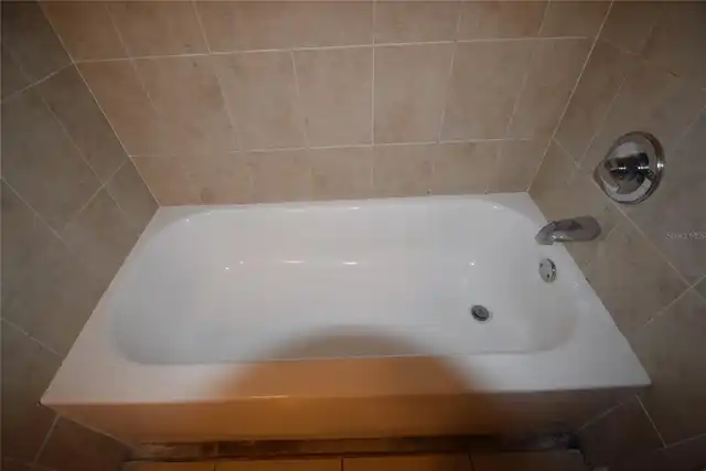 Listing Photo 13