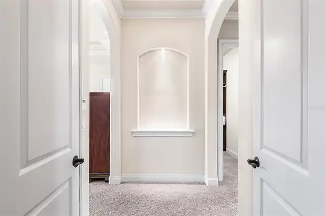 Listing Photo 18