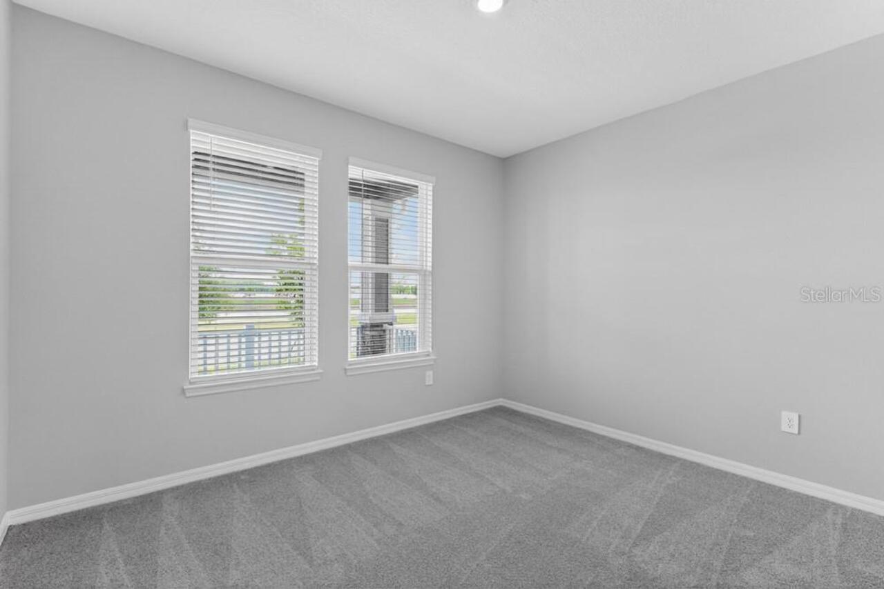 Listing Photo 7