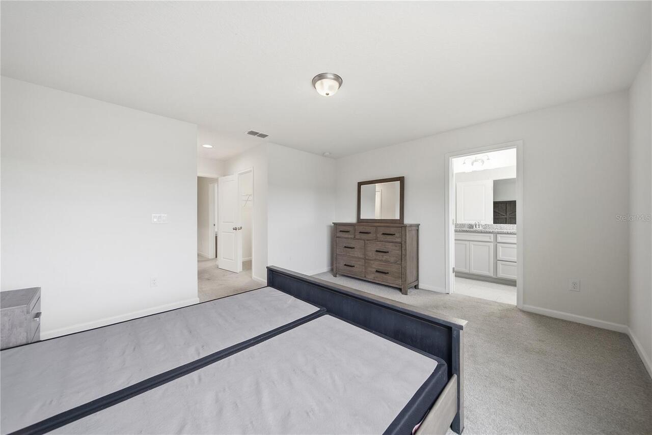 Listing Photo 33