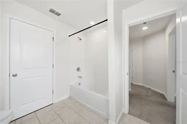 Listing Photo 24