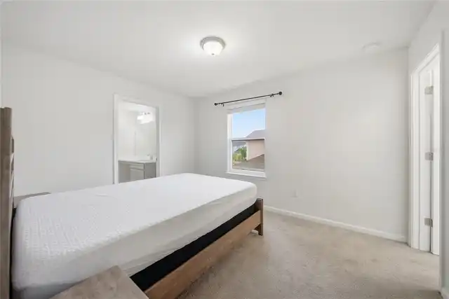 Listing Photo 37