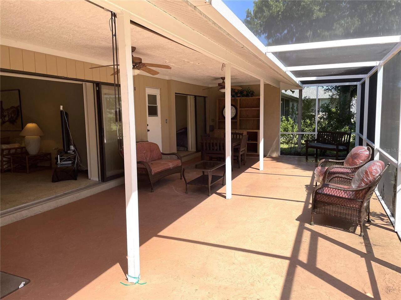 Listing Photo 11