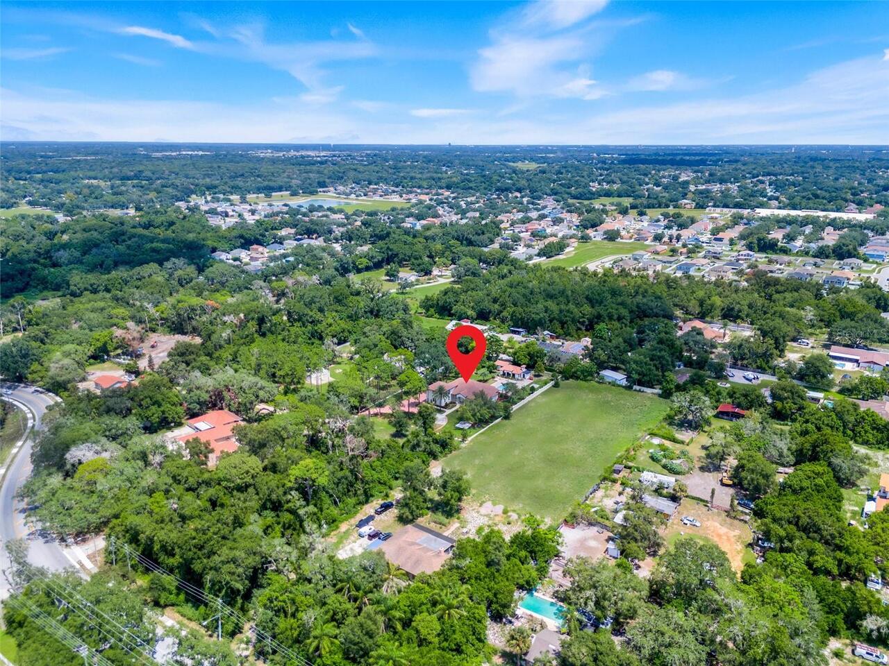 Listing Photo 11