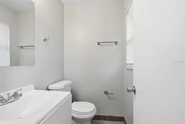 Listing Photo 23